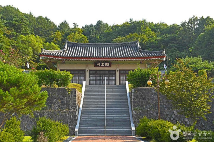 소충사 여행 추천 - 메고지고