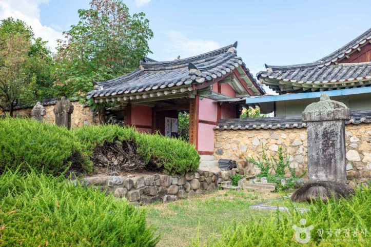 인동향교 여행 추천 - 메고지고