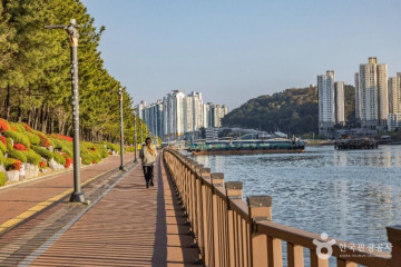 옥련선원 여행 추천 - 메고지고