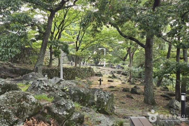 귤림서원 여행 추천 - 메고지고