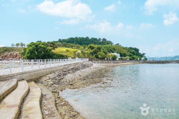 여수 장도근린공원 / 장도전시관 여행 추천 - 메고지고
