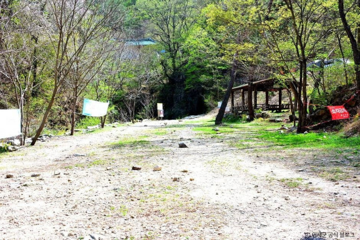 동아실계곡 여행 추천 - 메고지고