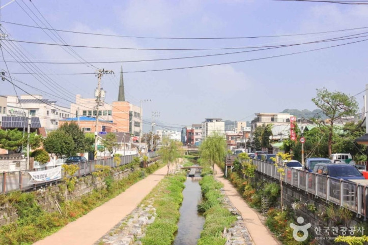 제민천 여행 추천 - 메고지고