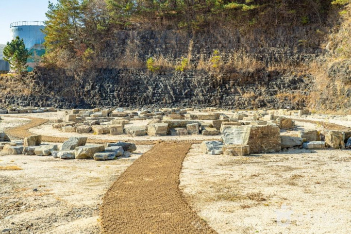 서유리 공룡화석지 (무등산권 국가지질공원) 여행 추천 - 메고지고