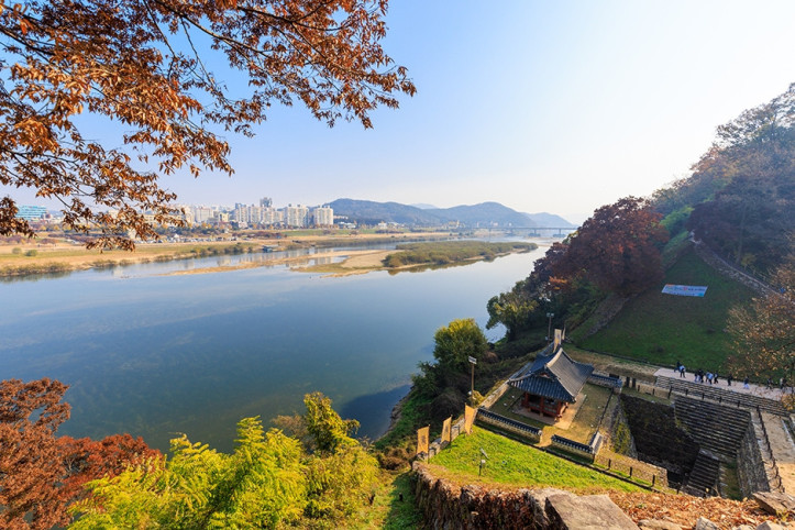 공산성연지 여행 추천 - 메고지고