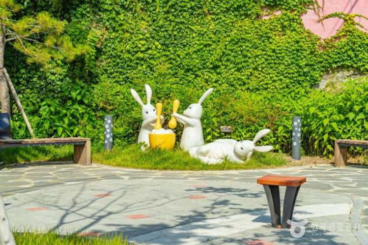 신세동 벽화마을 여행 추천 - 메고지고
