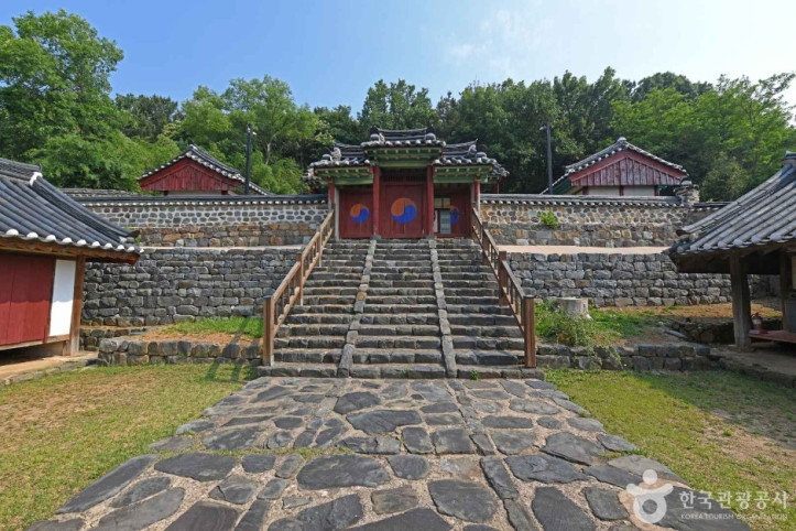 서천향교 여행 추천 - 메고지고