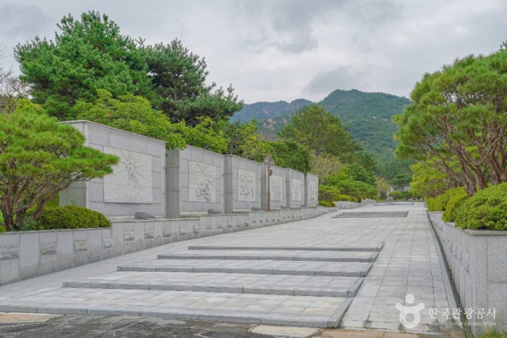 왕인박사유적지·성기동국민관광지 여행 추천 - 메고지고