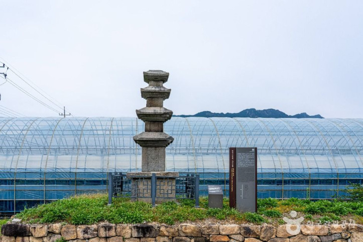 진원리 오층석탑 여행 추천 - 메고지고