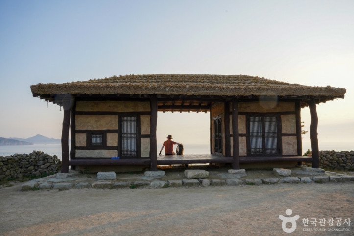 자산어보 촬영지 여행 추천 - 메고지고