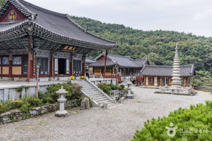 화방사(남해) 여행 추천 - 메고지고
