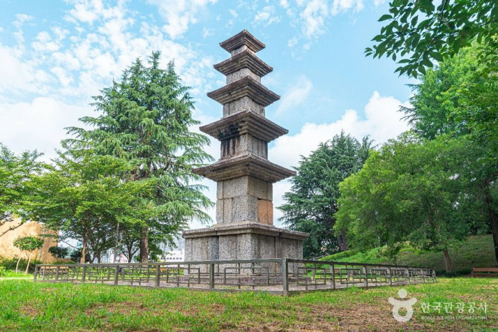 (전)광주 성거사지 오층석탑 여행 추천 - 메고지고