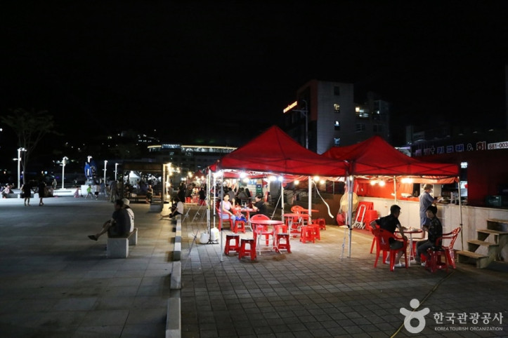 장승포수변공원 여행 추천 - 메고지고