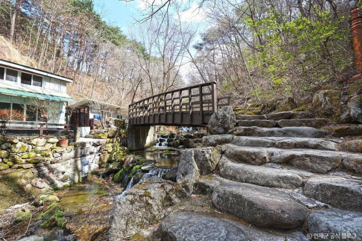방동약수 여행 추천 - 메고지고