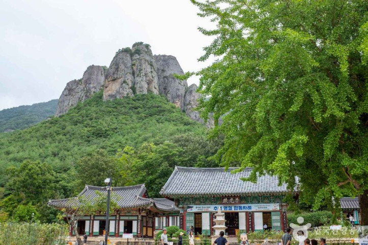 기암 단애 여행 추천 - 메고지고