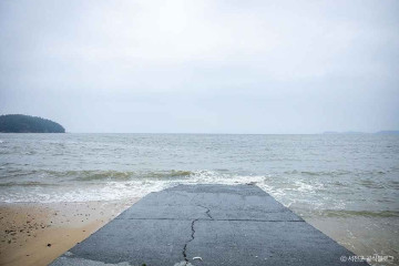 띠섬목해변 여행 추천 - 메고지고