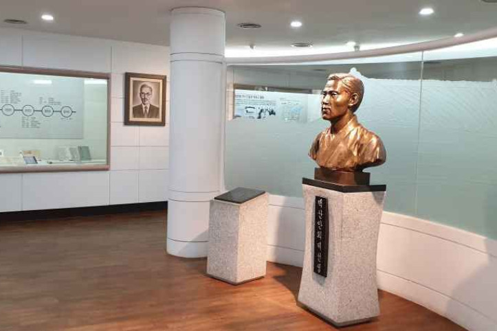 백산기념관 여행 추천 - 메고지고