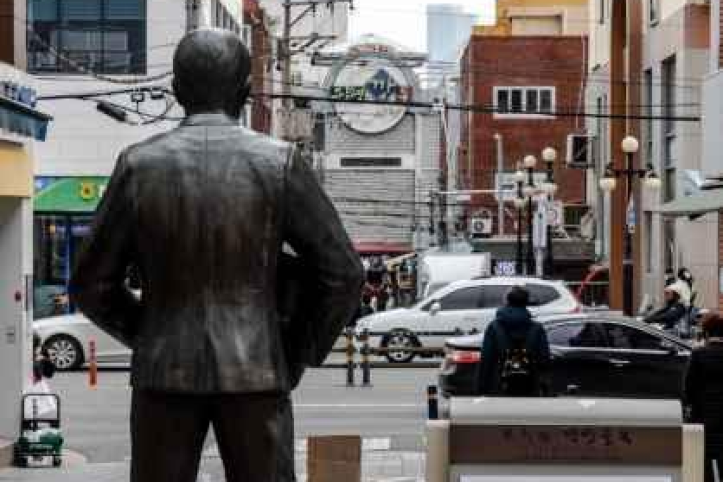 보수동 책방골목 여행 추천 - 메고지고