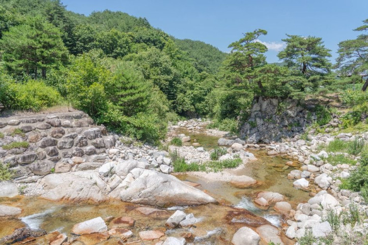 증산 수도계곡 여행 추천 - 메고지고