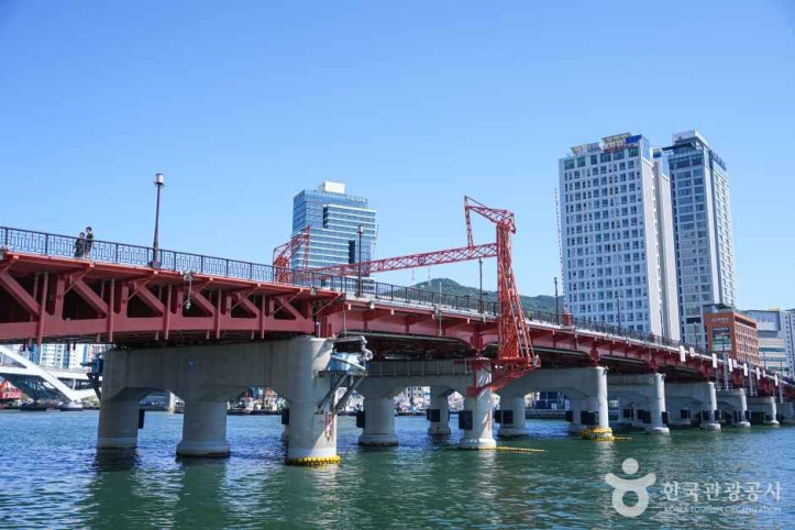 영도대교 여행 추천 - 메고지고