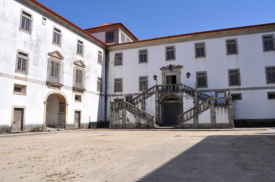 아로카 산타마리아 수도원·성미술관 (Mosteiro de Santa Maria de Arouca / Museu de Arte Sacra) 여행 추천 - 로드트립
